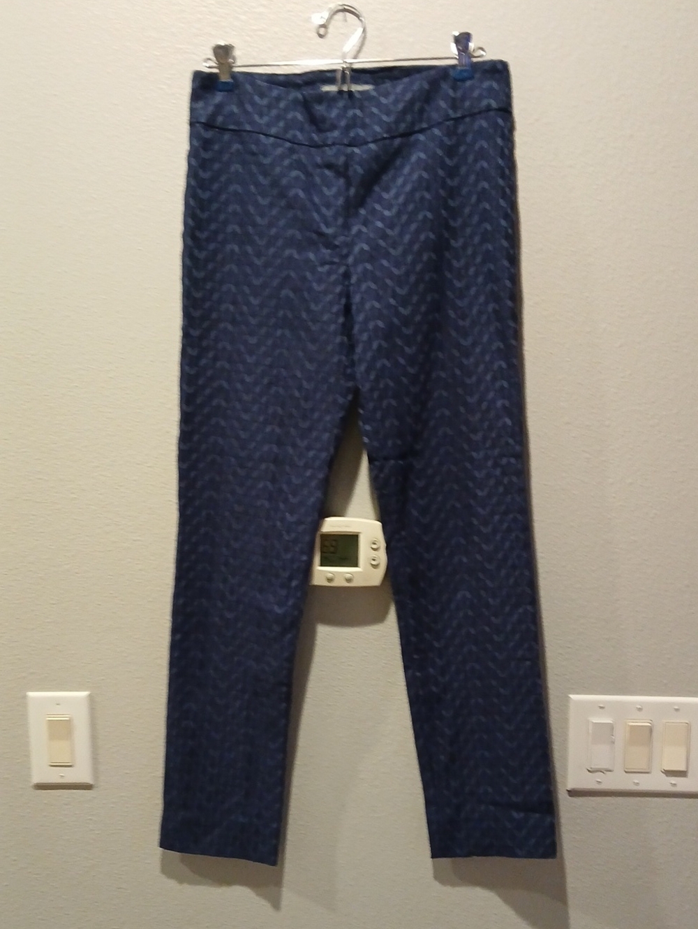 Erica Taylor Canada Women's Navy Chevron Stretch Pants Medium